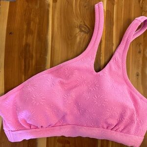 Jessica Simpson Pink Floral-Textured swim top size Small